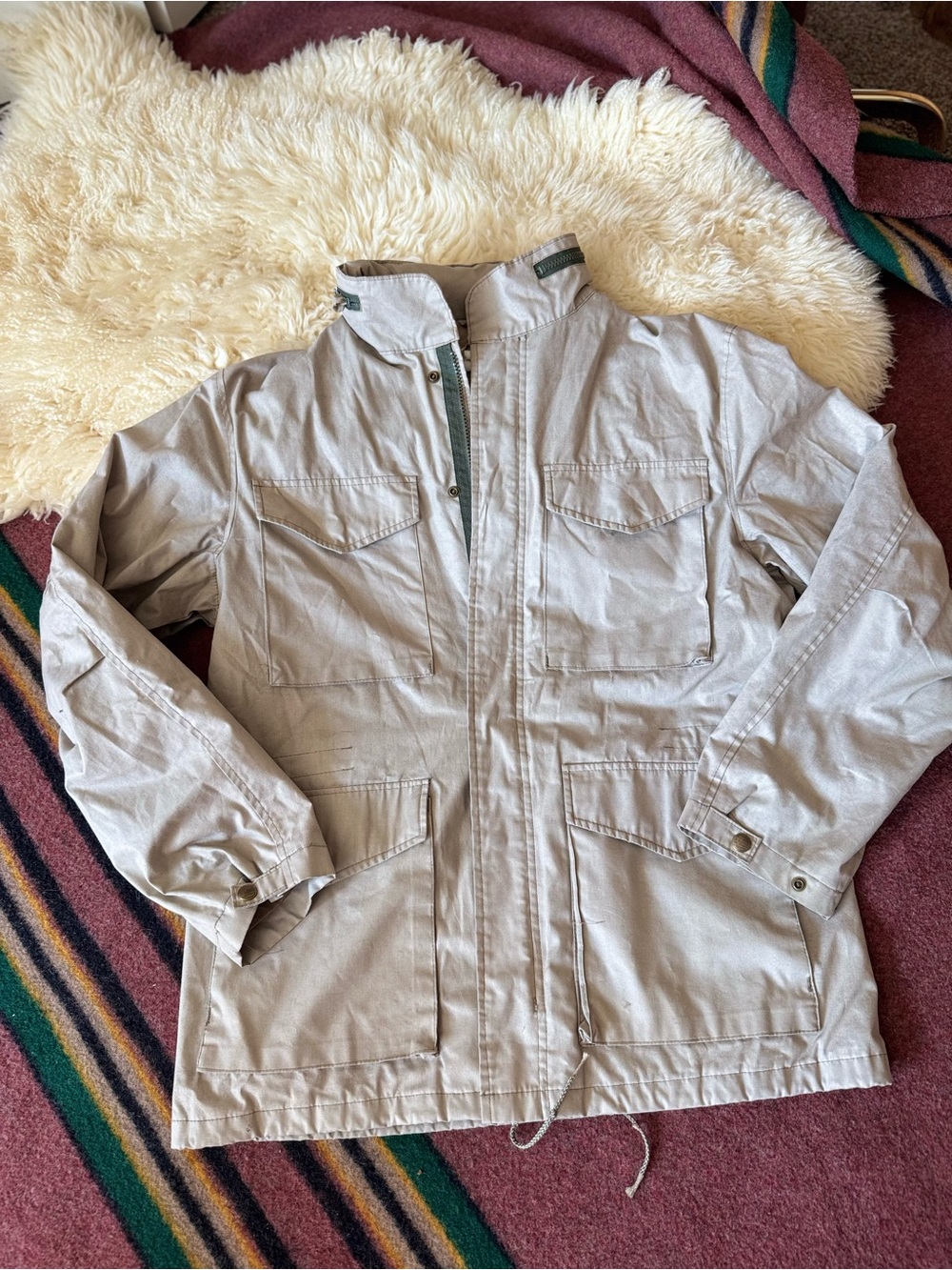 1980s LLBean utility jacket olive khaki field jacket stowaway packable hood